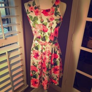 🌞🌻Beautiful Sundress🌻🌞